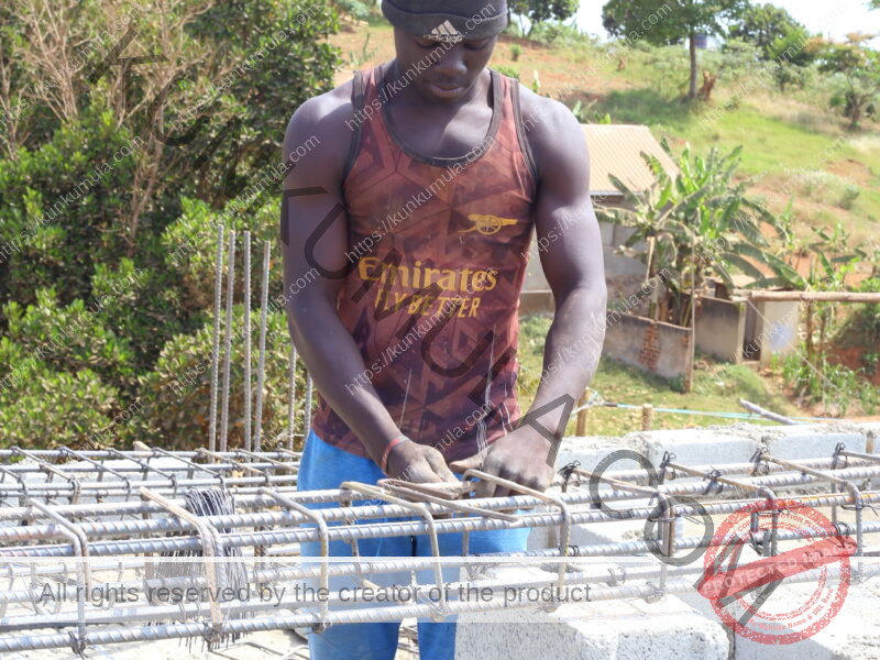 Kazibwe Vinicent Looking for steel Bendrer Jobs