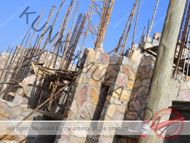 SSEMPEBWA LAWRENCE LOOKING FOR BUILDING JOBS