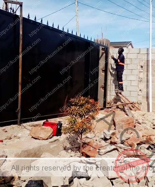 8 by 16Ft METALLIC GATES BY TAYLOR METAL FABRICATION