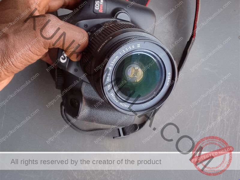 Canon Rebel T100 at 1MILLION UGANDA SHILINGS NEGOTIEABLE